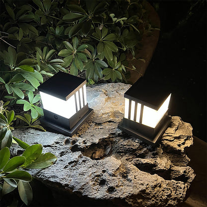 Solar Garden Lights 3 Modes Solar Powered Post Cap Lights IP65 Waterproof Solar Post Light for Deck Garden Patio Fence -Black