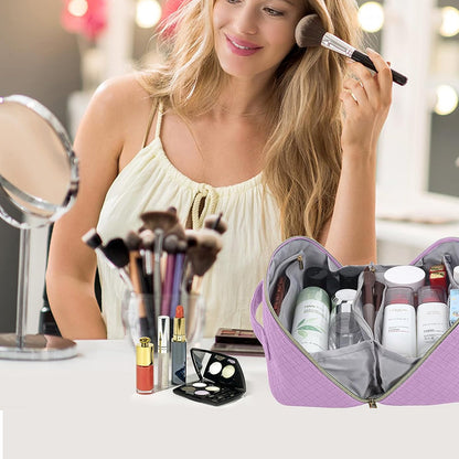 Makeup Bag Large Capacity Travel Cosmetic Bag Portable PU Leather Makeup Bag Organizer Purple