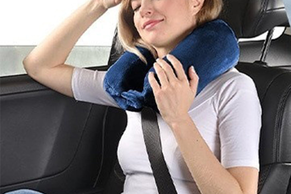 2 in 1 Travel Blanket and Pillow Flannel Blanket with Neck Pillow Case for Airplane Camping-Grey