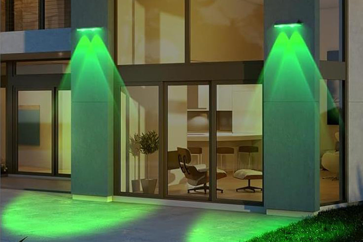 2Pcs Solar Fence Lights Outdoor Solar Lights Outdoor Waterproof for Backyard Railing -7 Color Modes