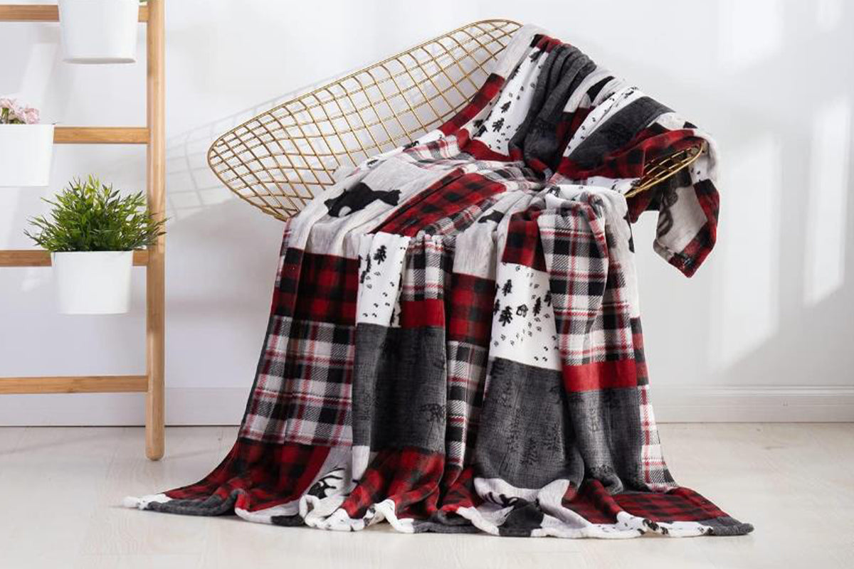 Breathable Christmas Blanket Elegant Comfort Luxury Velvet Fleece Christmas Tree Blanket Cozy Throws for Winter Bedding-Christmas Patch