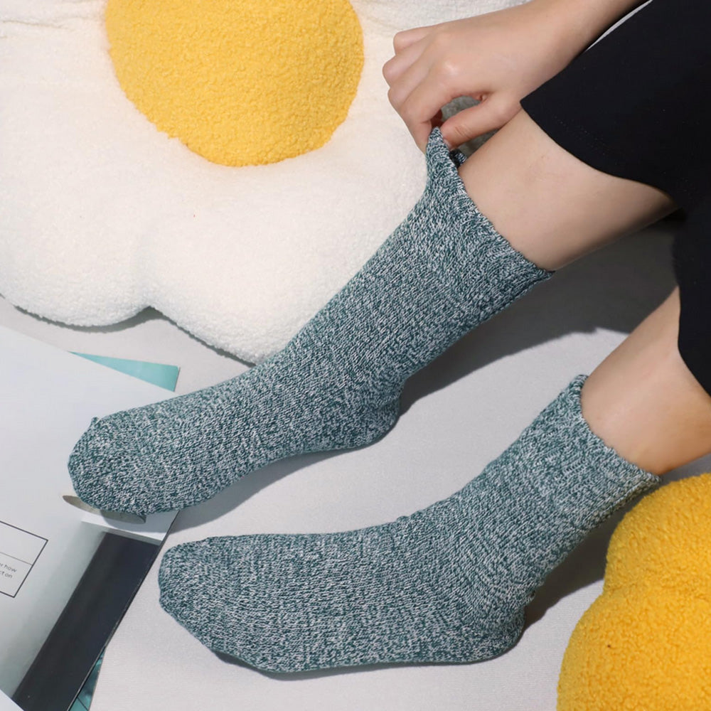 5 Pairs of Vintage Winter Socks Soft Warm Thick Crew Socks for Men Women Style 1