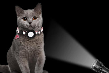 Adjustable Cat Collar Compatible with Apple Airtag - Pink