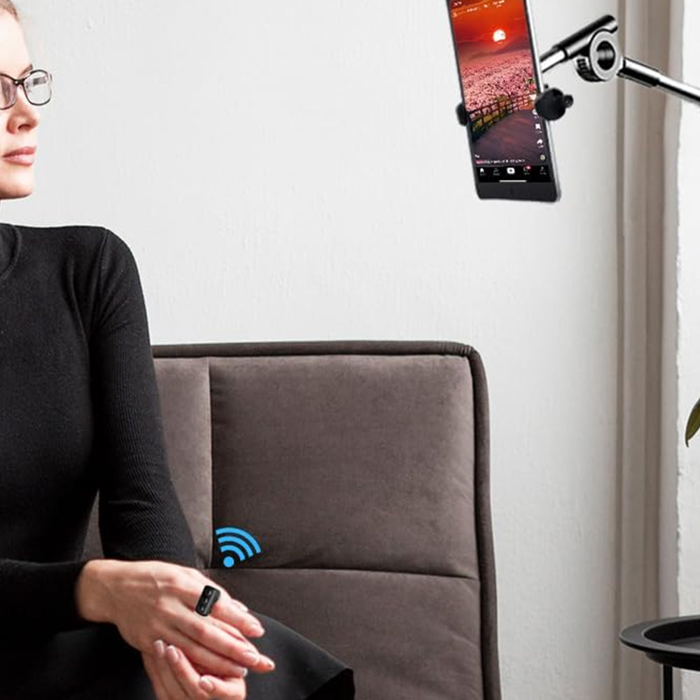 Bluetooth Remote Control TikTok Kindle Page Turner Bluetooth Ring Button for iPhone Android Black