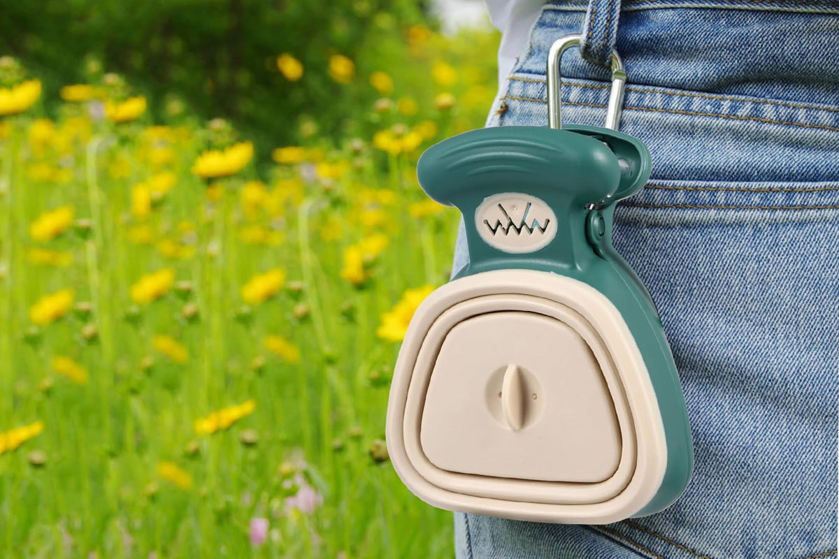 Handheld Pet Pooper Scooper Easy Pickup Cleaner Foldable Pet Poop Grabber -Beige