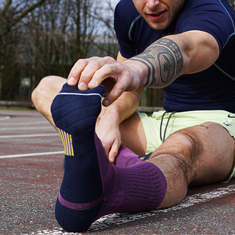 5 Pairs of Crew Compression Running Socks Anti-Blister Cushion Socks for Hiking Basketball