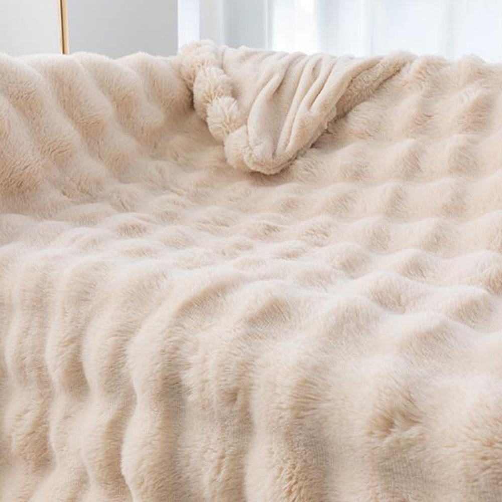 Soft Faux Fur Throw Blanket Decorative Cozy Blanket Reversible Puffy Winter Warm Blanket Beige