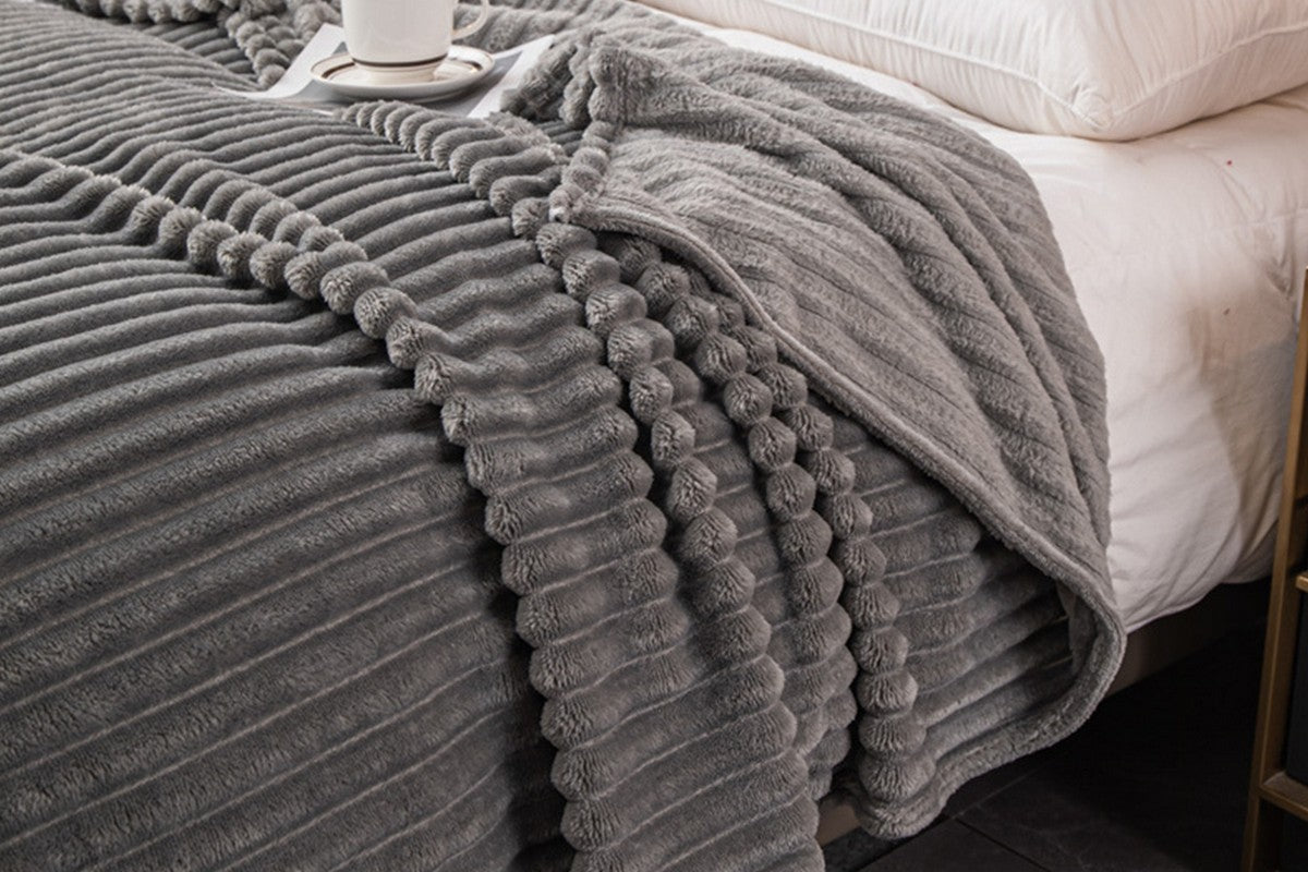 Super Soft Warm Flannel Plush Blankets Throws For Couch Sofa Bed-Grey