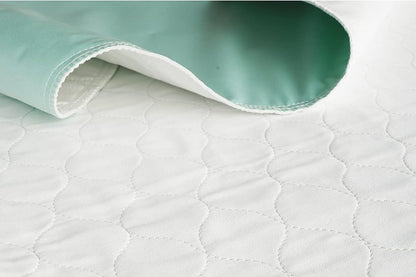 Incontinence Bed Pads Washable Bed Pads for Adults Pets Seniors Mattress Protector -Green