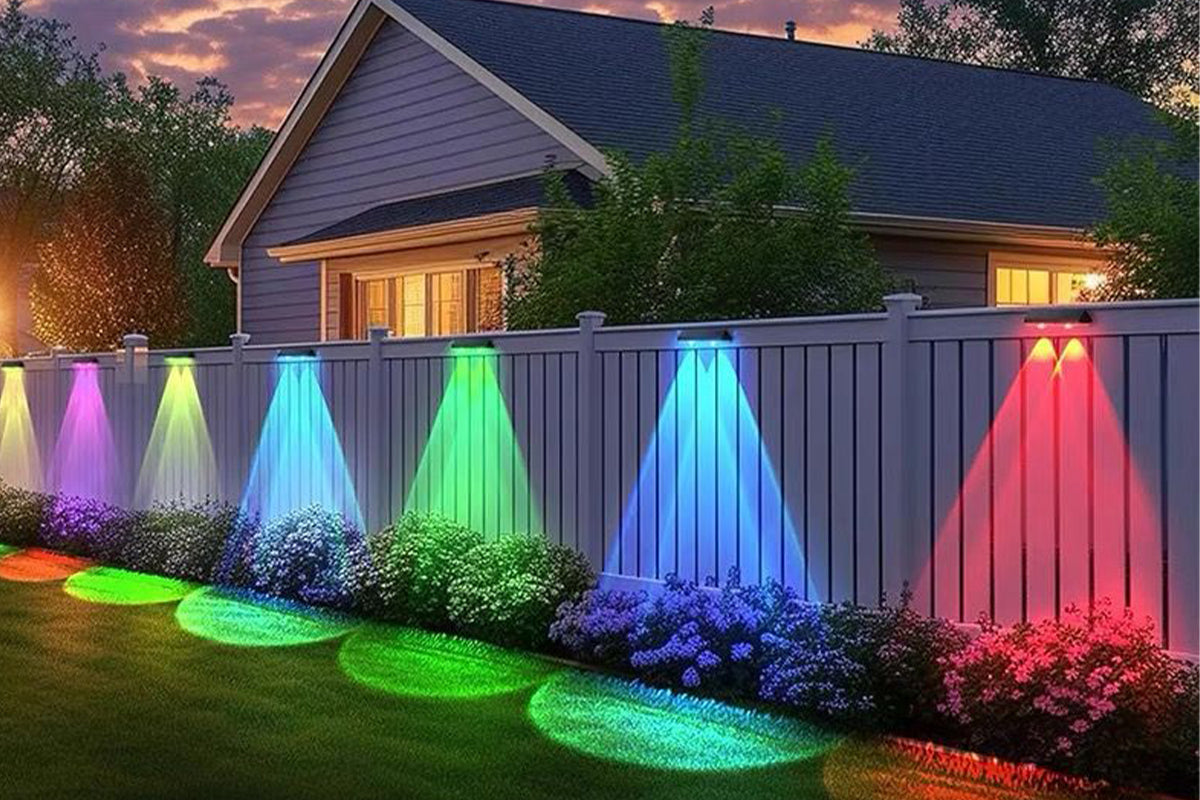 2Pcs Solar Fence Lights Outdoor Solar Lights Outdoor Waterproof for Backyard Railing -7 Color Modes