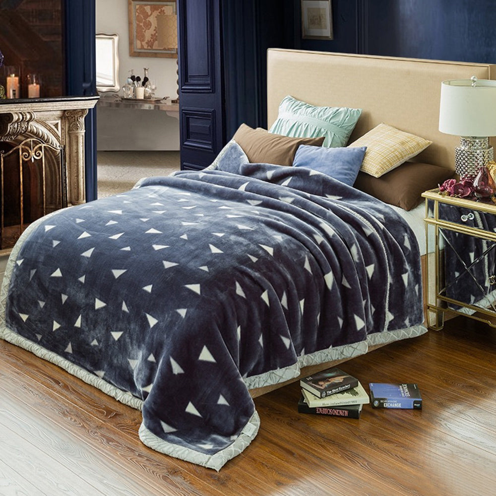 Soft Queen Size Blanket Double-Sided Winter Warm Quilt Throw Blanket Style 2