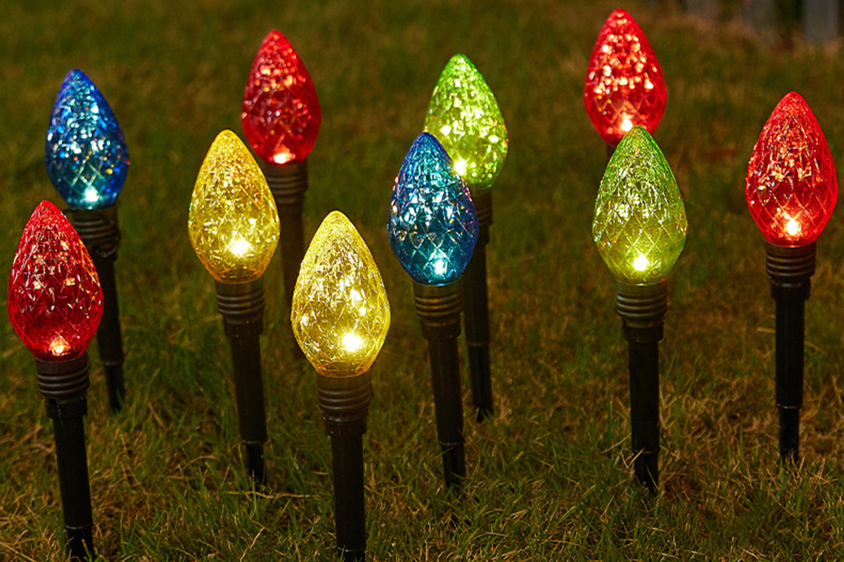 2Pcs LED Strawberry Pathway Lights Solar Powered Outdoor Decoration for Yard