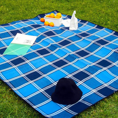 Outdoor Picnic Blanket Splash-resistant Foldable Travel Mat 203x203cm-Blue