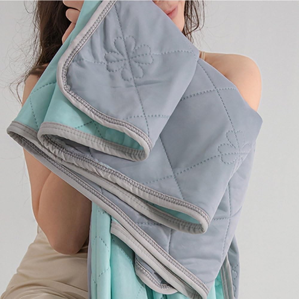 Double-Sided Cooling Blanket Summer Cool Touch Quilt Air Conditioner Blanket Green