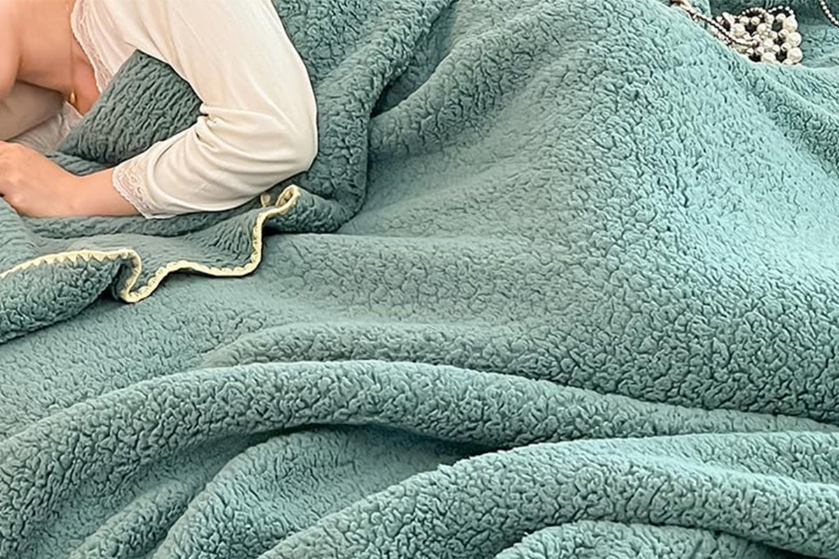 Sherpa Throw Blanket Winter Fuzzy Throws Fluffy Soft Cozy Fleece Plush Blanket-Green