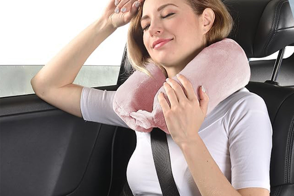 2 in 1 Travel Blanket and Pillow Flannel Blanket with Neck Pillow Case for Airplane Camping-Pink