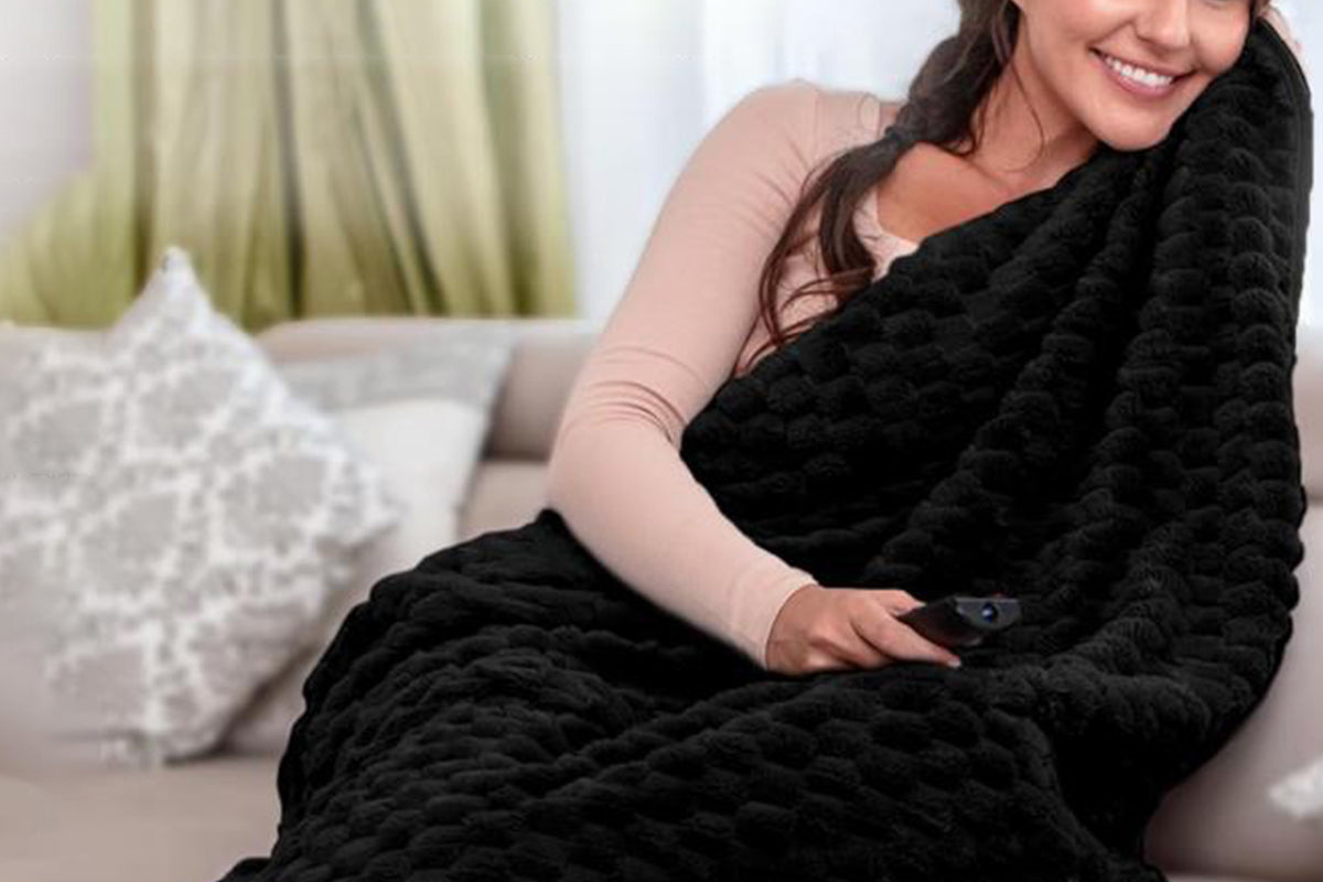 2 in 1 Jacquard Travel Pillow and Blanket Set Packable Travel Blanket for Airplane Car -Black