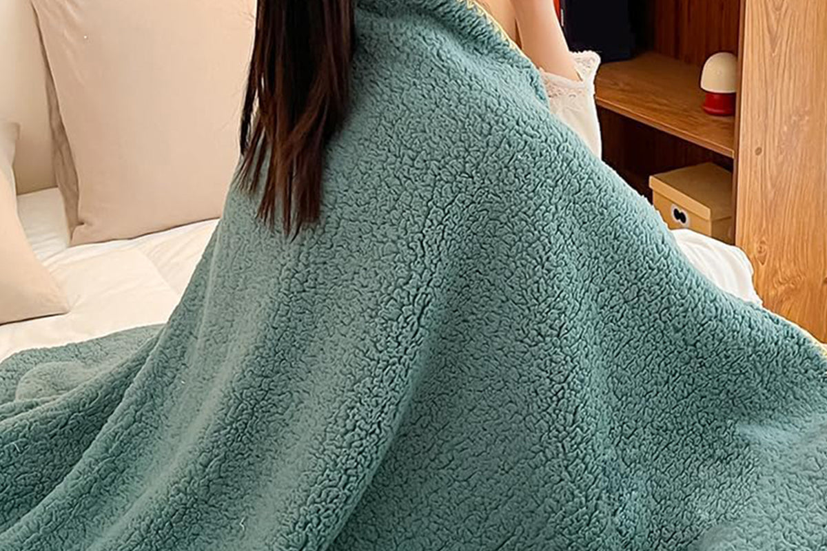 Sherpa Throw Blanket Winter Fuzzy Throws Fluffy Soft Cozy Fleece Plush Blanket-Green