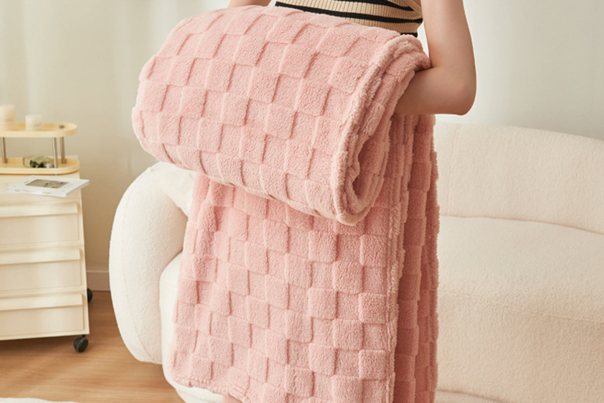 Soft Fleece Throw Blanket Checkered Jacquard Throw Blanket for Couch Bed-Pink