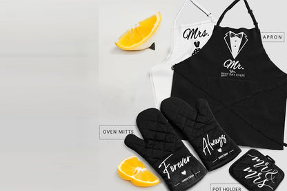 Mr and Mrs Aprons for Couple Gift Bridal Shower with Oven Glove and Pot Holder