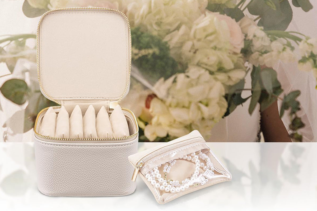 Travel Jewelry Case Small Jewelry Box with 6 Transparent Zipper Pockets-Beige