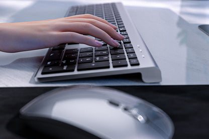2.4GHz Bluetooth Wireless Keyboard And Mouse Combo