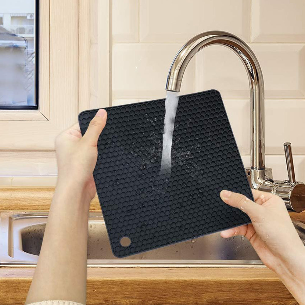 4Pcs Multipurpose Silicone Trivet Mats Heat Resistant Pot Holder Pads for Kitchen Black