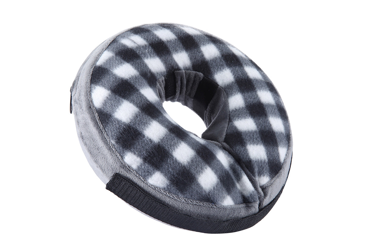 Inflatable Pet Protective Collar - Black and white grid