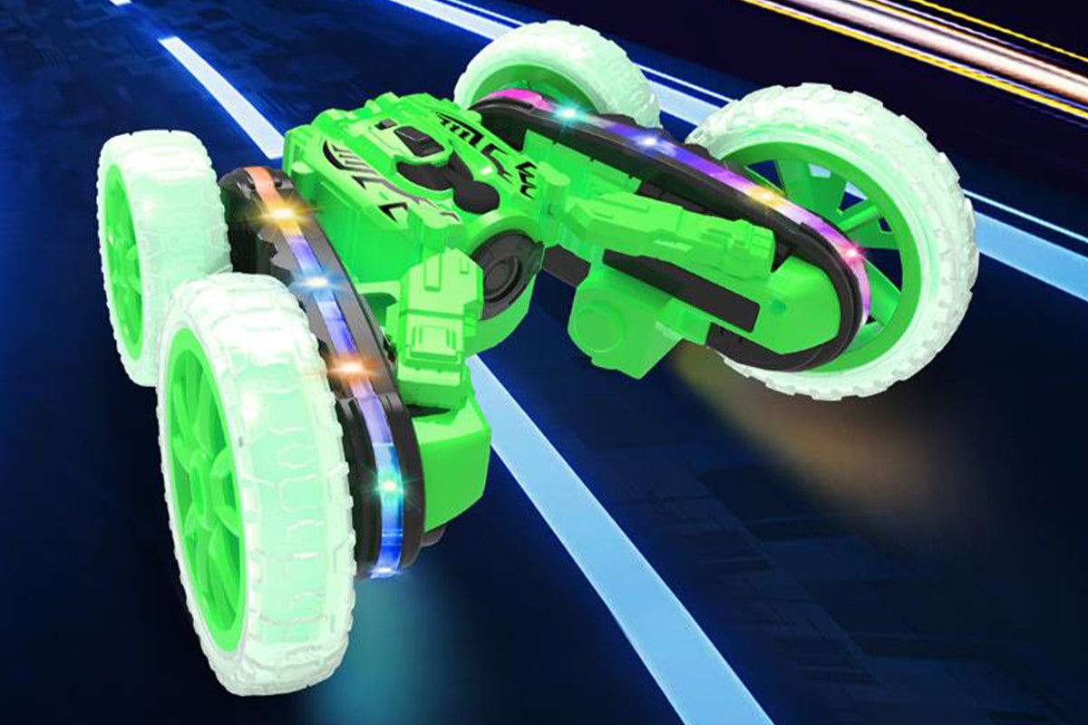 Remote Control Car 360 Degree Rotating RC Cars with Cool Spray 2.4Ghz Double Sided RC Stunt Car with Cool Lights-Green