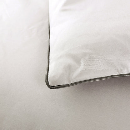 4 Pieces Set Summer Cool Feeling Bedding Set Air Conditioning Comfy Comforter Pillowcase Bed Sheet Light Grey