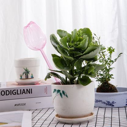 4Pcs Plant Watering Globes Plastic Self-Watering Device for Garden Plant Indoor Outdoor