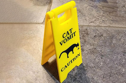 2Pcs Cat Vomit Sign Dogs Vomit Sign Cat Warning Sign Decoration Mini Fun Pet Signs Decor-Each of Style