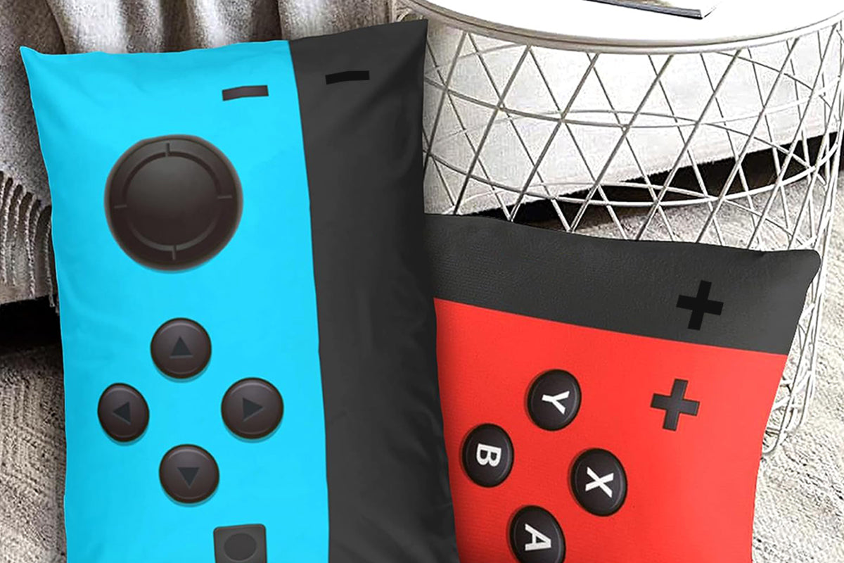 2Pcs Soft Gaming Throw Pillow Case Cushion Cover Polyester Gaming Decorative Pillowcase-Blue And Red