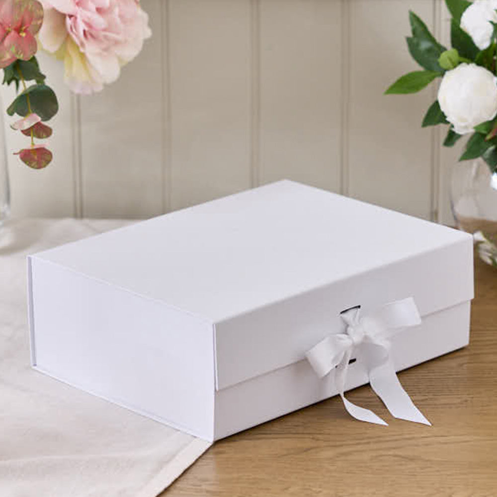 White Easy Attached Gift Boxes Set of 3 Gift Boxes with Satin Ribbon