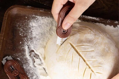 Bread Lame  Sourdough Scoring Tool with 5 Razor Blades