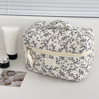 Large Travel Make Up Organizer Bag Floral Cute Cosmetic Bag for Women Girls Aesthetic Toiletry Bag Black