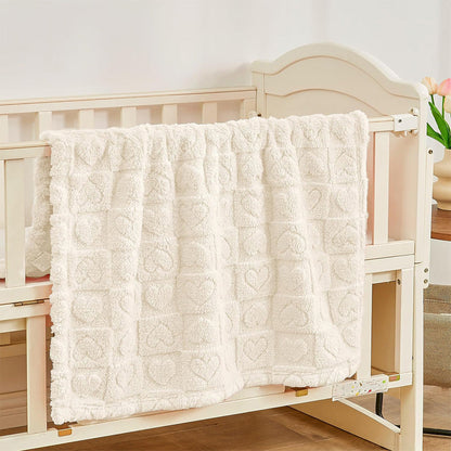 Cozy Fleece Blanket Heart Checkered Blanket for Sleeping Napping White