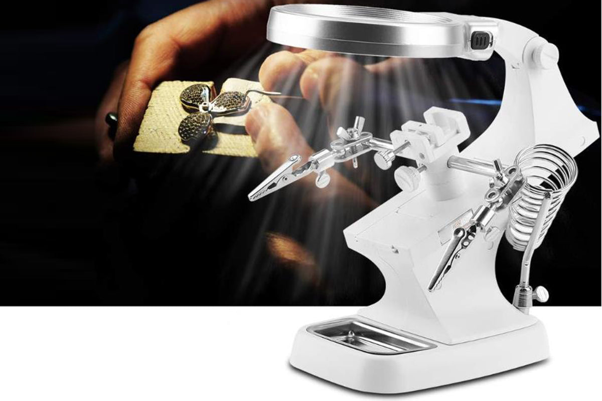 LED Lighted Magnifying Glass with Stand 3X 4.5X Helping Hand Tool for Reading Close