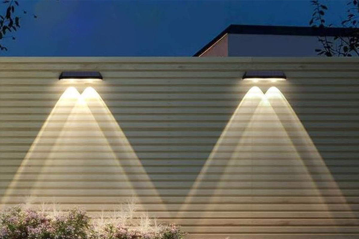 2Pcs Solar Fence Lights Outdoor Solar Lights Outdoor Waterproof for Backyard Railing -3 White Light Modes