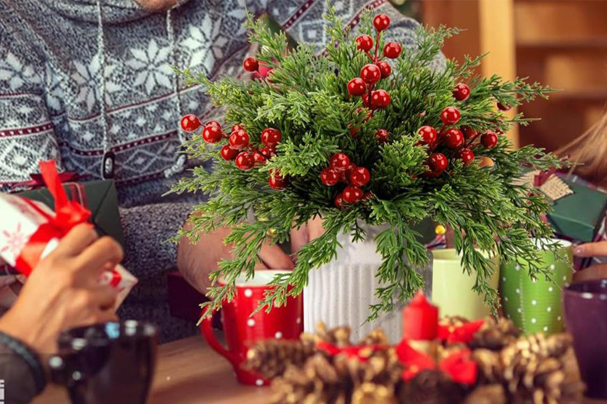Christmas Artificial Flowers with Berry Stems Fake Pine Sprigs Garland Branches