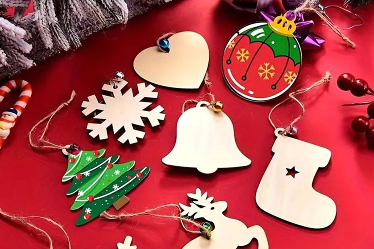 100Pcs Wooden Christmas Tree Decorations Assorted Blank Shapes for Painting