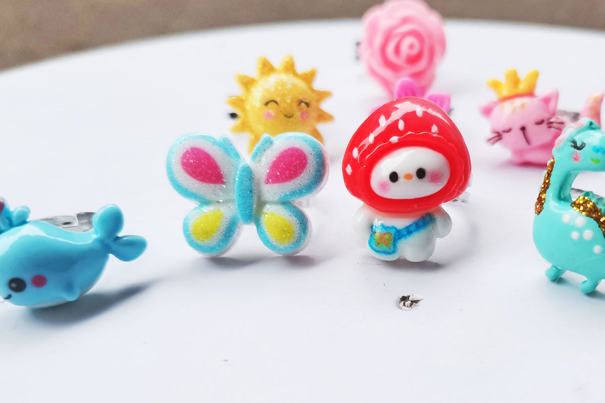 24PCS Adjustable Jewelry Rings Gift Set for Girls Pretend Play and Dress Up