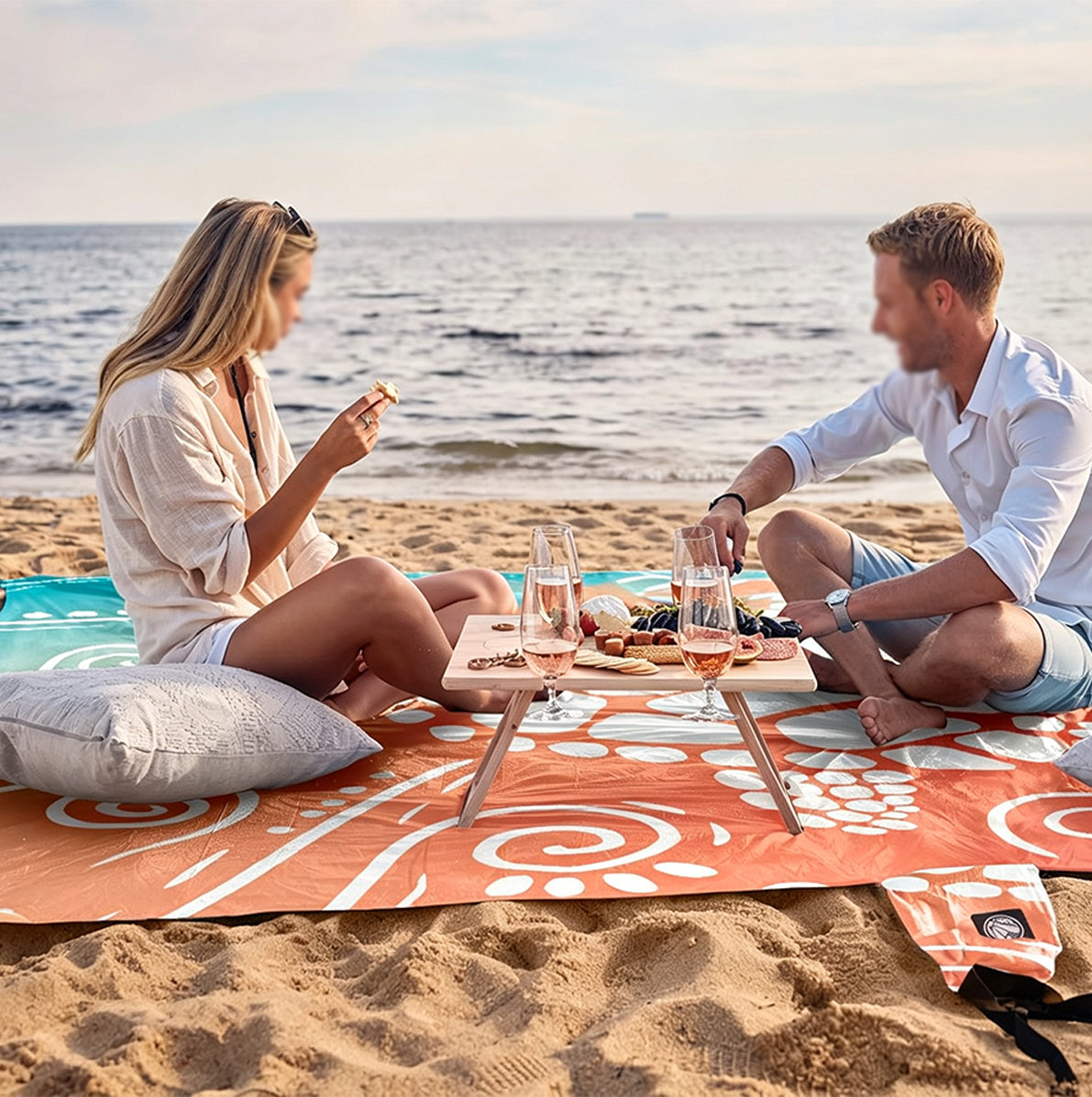 Waterproof Beach Mat Picnic Blanket with Stakes - Pink