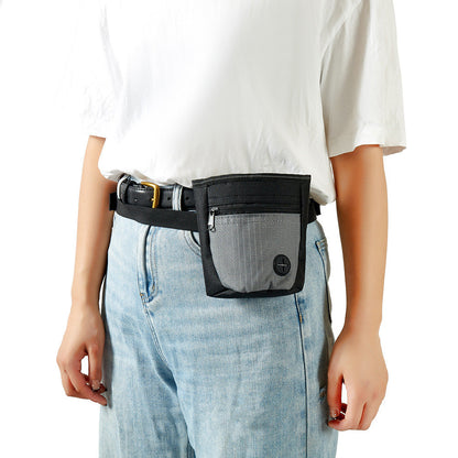 Hands-Free Dog Treat Pouch with Auto-Snap Closure Pet Snack Bag for Training Walking Black