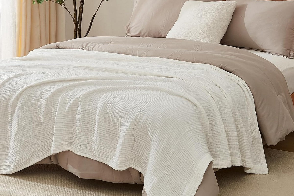 Cotton Muslin Blanket Breathable Soft Muslin Throw Blanket for Adults -White