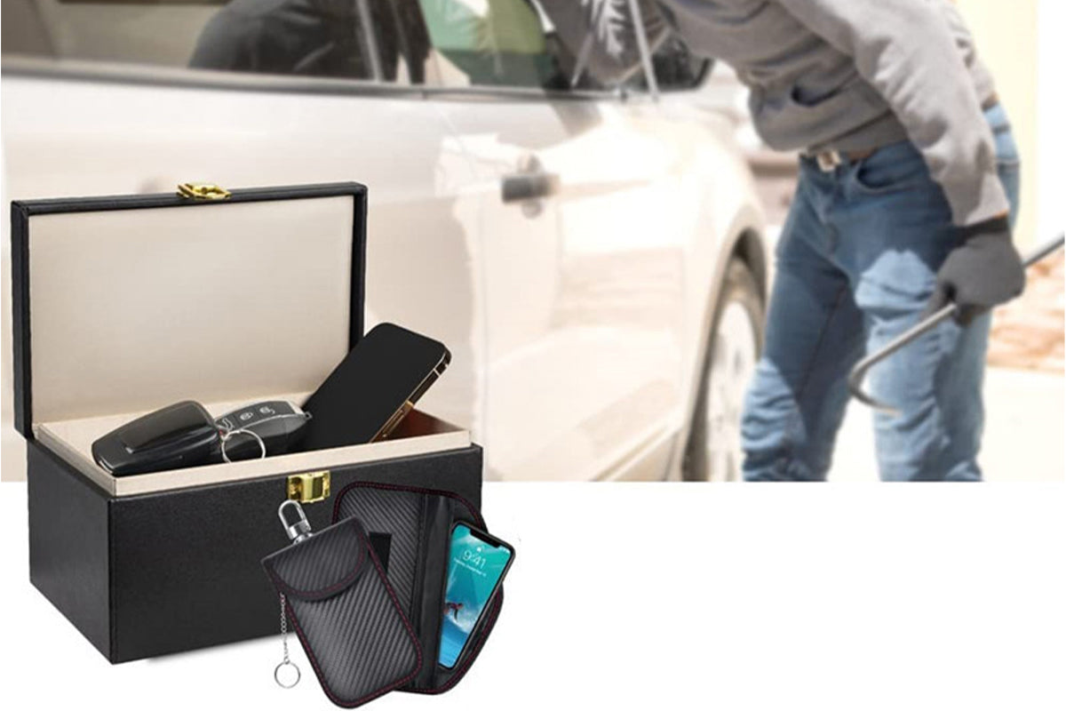 2Pcs Keyless Entry RFID Signal Blocking Cage with 2Pcs Key Pouches