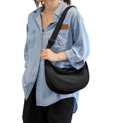 Trendy Dumpling Crossbody Bag Casual Sling Bag Half Moon Shoulder Messenger Bag Black