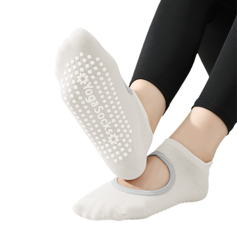 4 Pairs of Anti-Slip Yoga Socks Comfortable Pilates Socks with Grips for Workout Barre