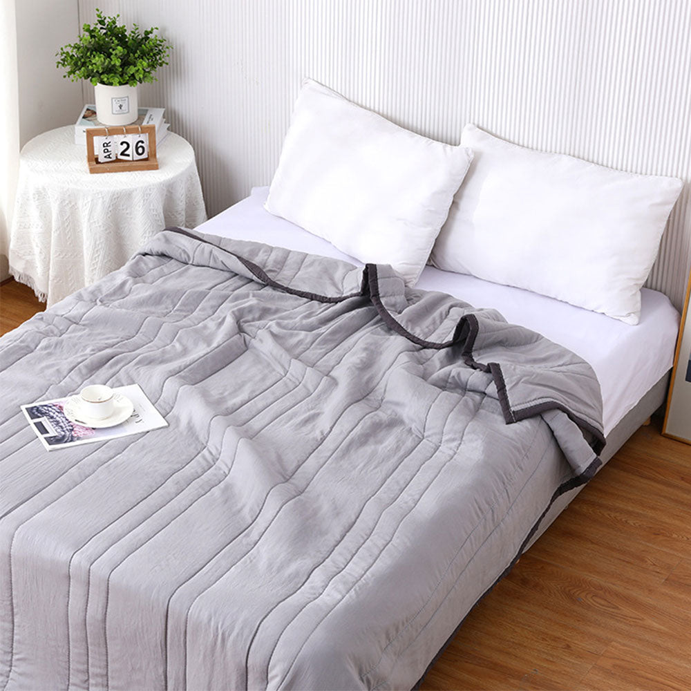 200 x 150cm Summer Blanket Washable Air-Conditioning Quilt Light Grey