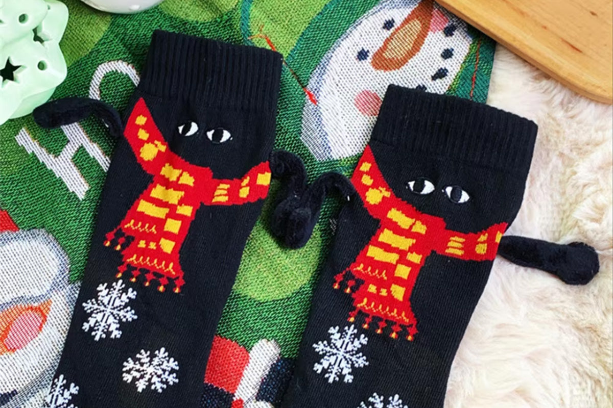 Magnetic Holding Hands Socks Novelty Funny Women Men Couple Socks For Christmas Gifts-Black
